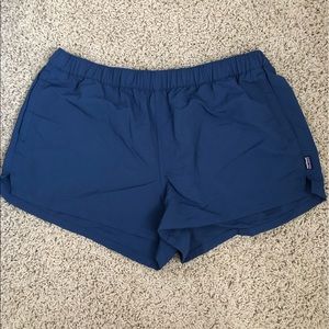 Patagonia L sport shorts
